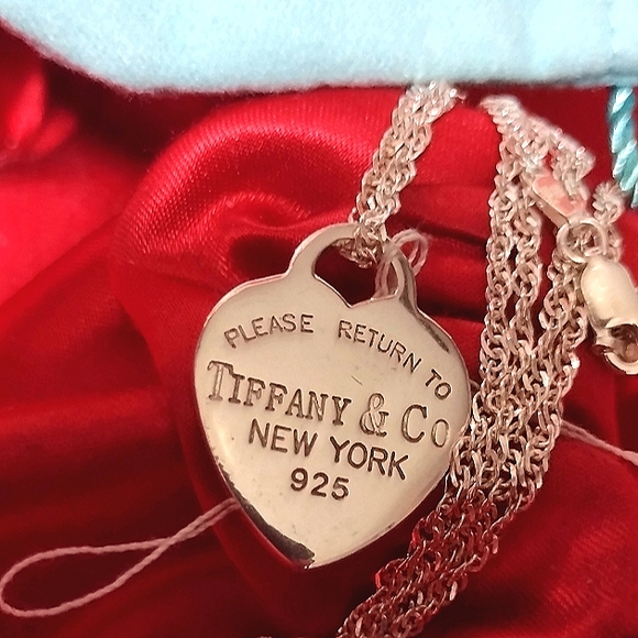 Tiffany & Co. Large Sterling Silver Heart Pendant - Picture 10 of 13